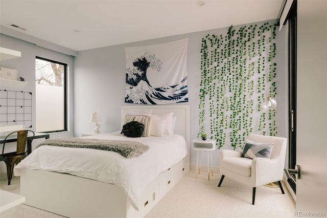 3011 Lawrence Street, Denver, CO 80205