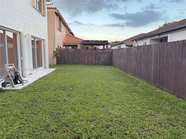 16358 SW 82nd Ter, Miami, FL 33193