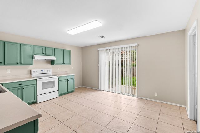 203 Mallow Grove, San Antonio, TX 78253