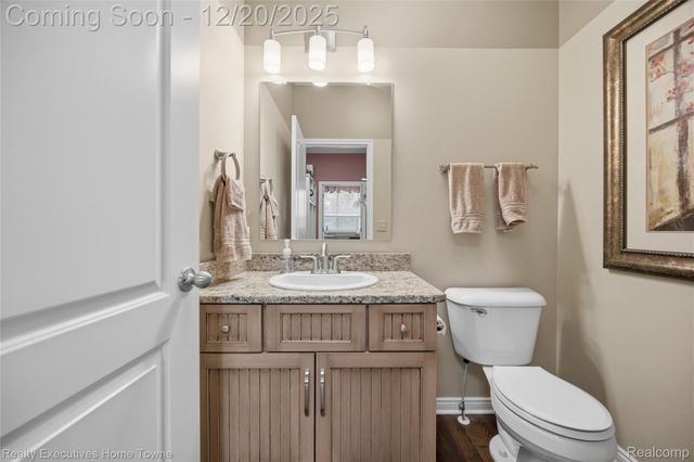 63072 S Plantation Court, Washington Township, MI 48095