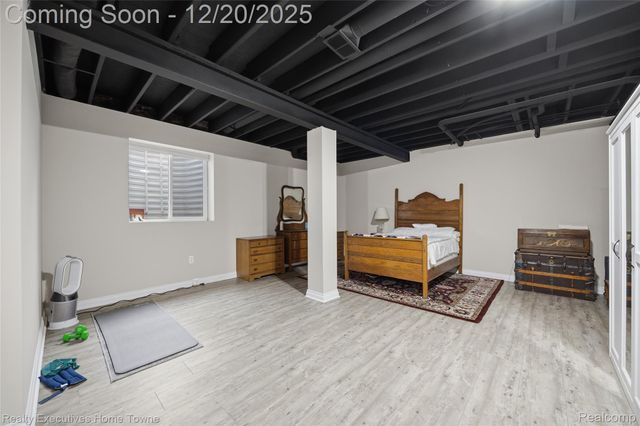 63072 S Plantation Court, Washington Township, MI 48095