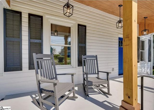 47 Wallace Street, Greenville, SC 29605