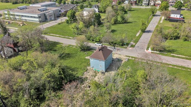 4846 Mckinley Street, Detroit, MI 48208