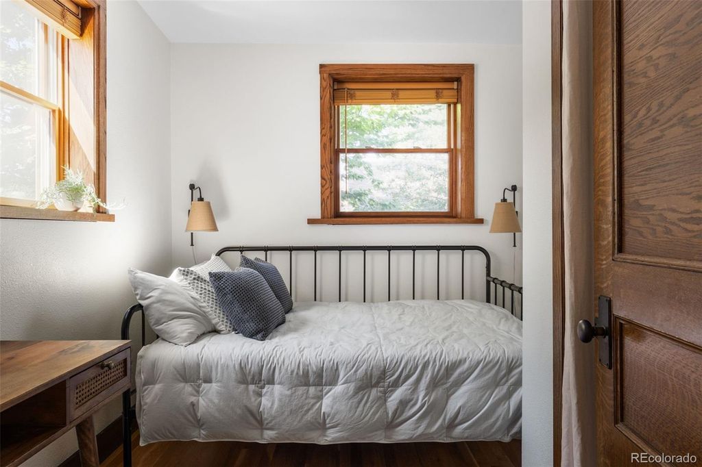 Image 20 of property listing at 475 N Washington Street, Denver, CO 80203