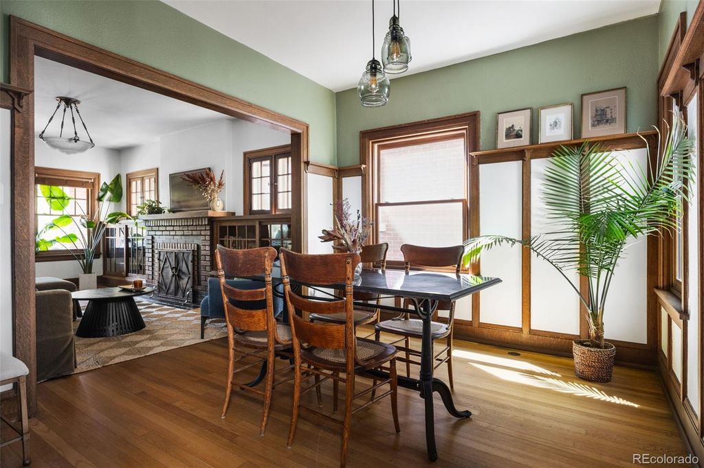 Image 8 of property listing at 475 N Washington Street, Denver, CO 80203