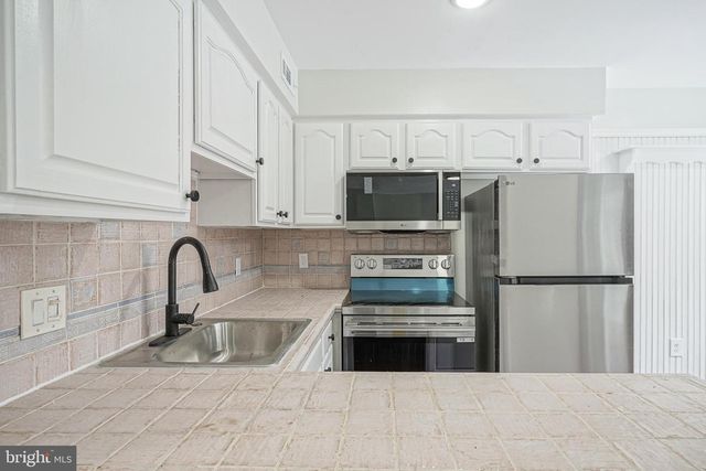 347-B OAKWOOD AVE, Glassboro, NJ 08028