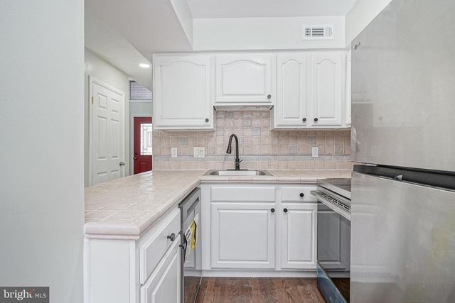 347-B OAKWOOD AVE, Glassboro, NJ 08028