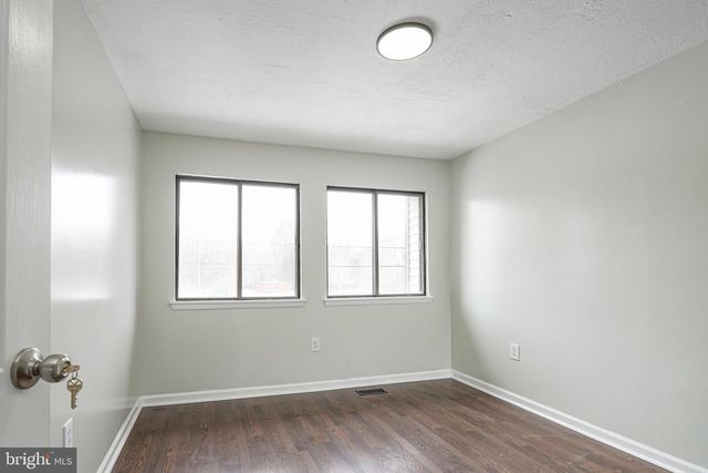 347-B OAKWOOD AVE, Glassboro, NJ 08028