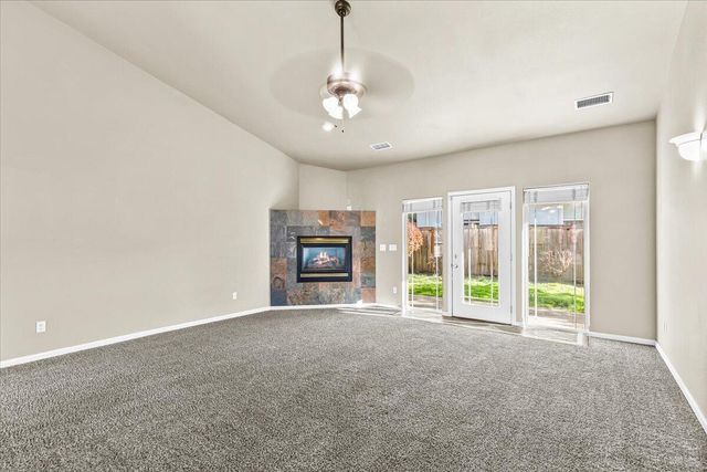 235 Prairie Landing Drive, Eagle Point, OR 97524