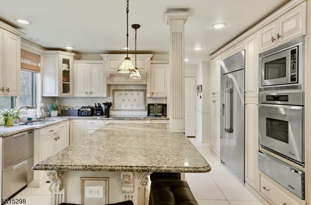 447 Rockaway Valley Rd, Boonton Twp., NJ 07005