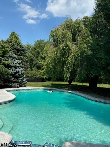 447 Rockaway Valley Rd, Boonton Twp., NJ 07005
