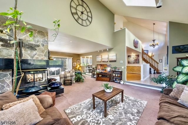 447 Rockaway Valley Rd, Boonton Twp., NJ 07005