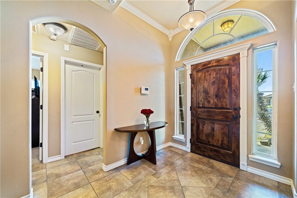 3930 Amadas Dr, Corpus Christi, TX 78414 — photo 5