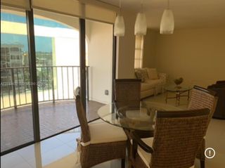 66 N Valencia Avenue PH2A, Coral Gables, FL 33134