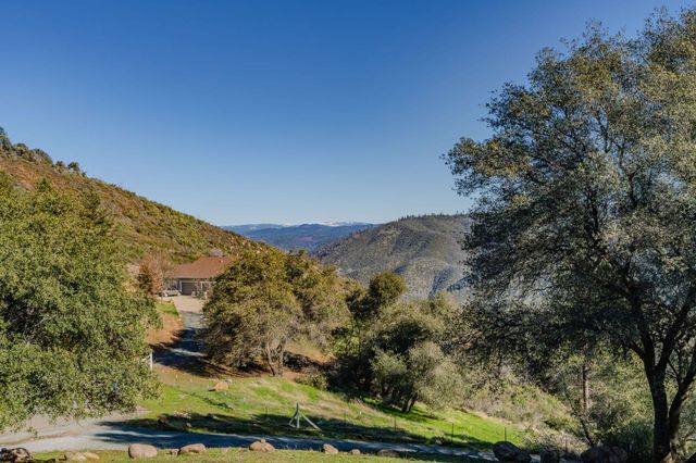 20230 Canyon View Rd, Jackson, CA 95642