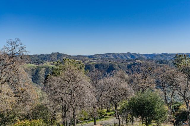 20230 Canyon View Rd, Jackson, CA 95642
