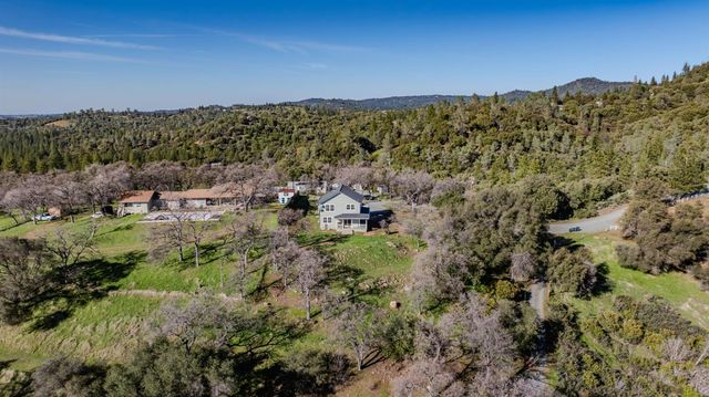 20230 Canyon View Rd, Jackson, CA 95642