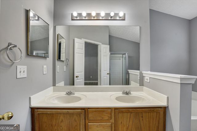 2467 Stancrest Lane, Lawrenceville, GA 30044