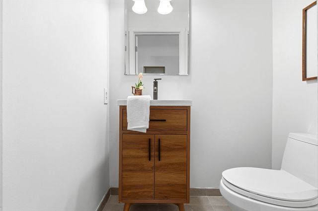370 Columbus 2, Boston, MA 02116