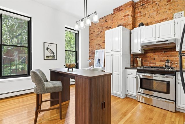 370 Columbus 2, Boston, MA 02116
