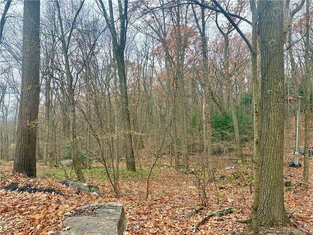 150 Maple Ln, Bullskin Twp, PA 15610