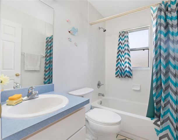 5045 NW 32ND PLACE, Ocala, FL 34482