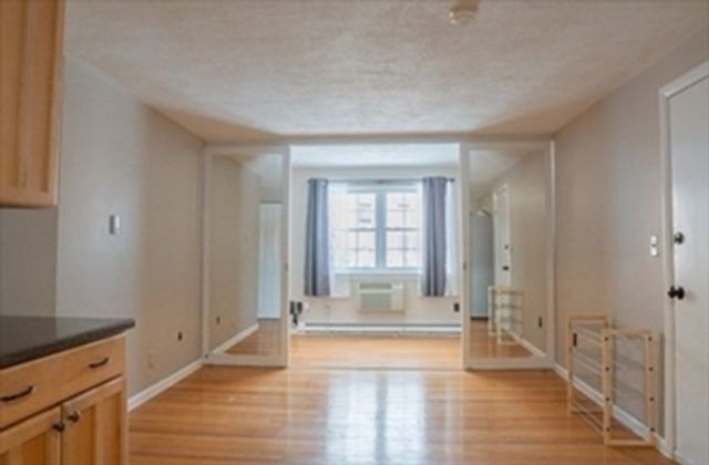 4 Colonial Village Drive 7, Arlington, MA 02474