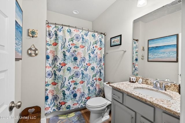 6805 Sweetclover Drive, Ocean Springs, MS 39564