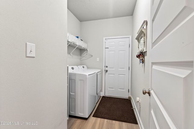 6805 Sweetclover Drive, Ocean Springs, MS 39564