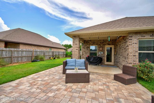 6805 Sweetclover Drive, Ocean Springs, MS 39564