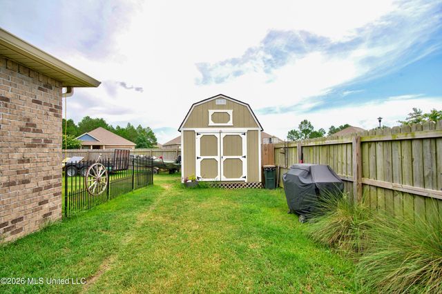 6805 Sweetclover Drive, Ocean Springs, MS 39564