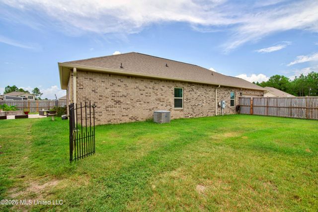6805 Sweetclover Drive, Ocean Springs, MS 39564