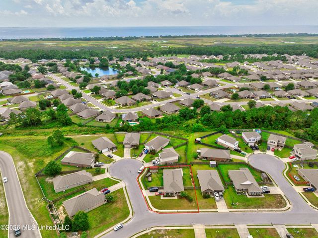 6805 Sweetclover Drive, Ocean Springs, MS 39564