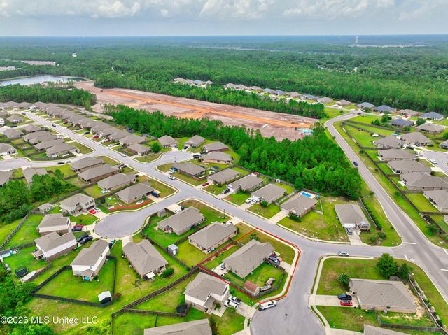6805 Sweetclover Drive, Ocean Springs, MS 39564