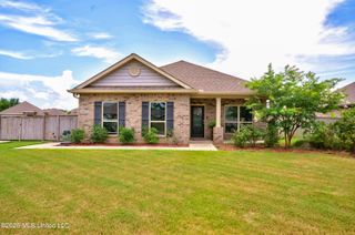 6805 Sweetclover Drive, Ocean Springs, MS 39564