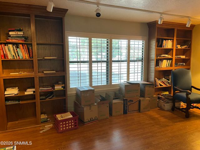 4734 Campbell Road, Las Cruces, NM 88007