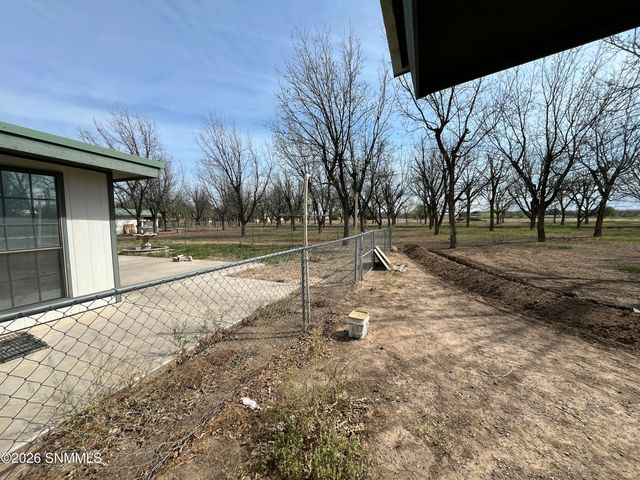 4734 Campbell Road, Las Cruces, NM 88007