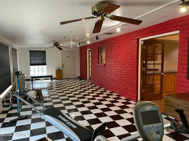 4734 Campbell Road, Las Cruces, NM 88007