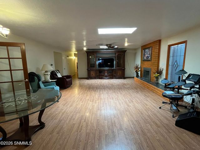 4734 Campbell Road, Las Cruces, NM 88007