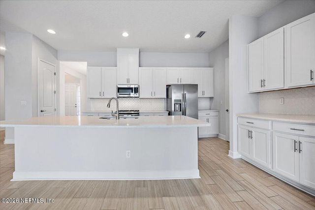 1724 AUSTIN LAKE Way, Middleburg, FL 32068