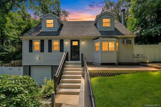 14 Seaside Avenue, Sound Beach, NY 11789