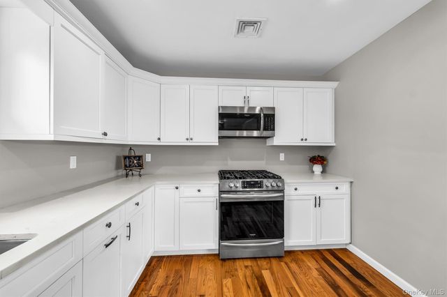 191 N Huron Street, Ronkonkoma, NY 11779