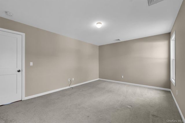 191 N Huron Street, Ronkonkoma, NY 11779