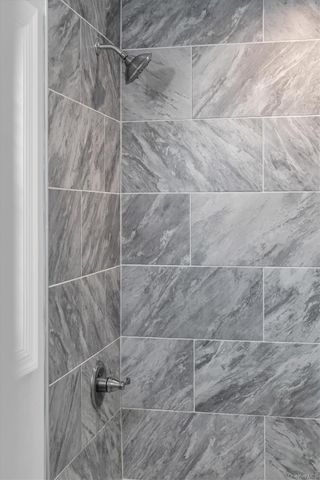 191 N Huron Street, Ronkonkoma, NY 11779