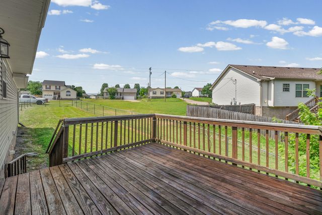 200 Grant Ave, Oak Grove, KY 42262