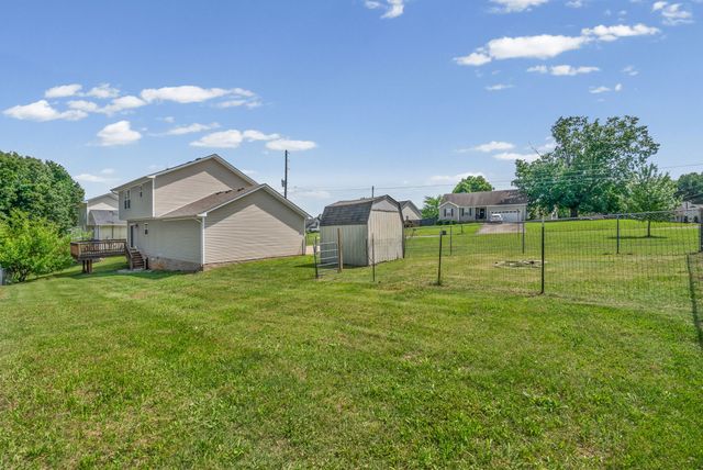 200 Grant Ave, Oak Grove, KY 42262