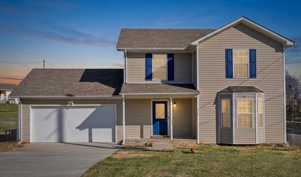 200 Grant Ave, Oak Grove, KY 42262