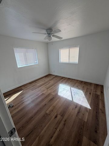 2419 E OAK Street, Phoenix, AZ 85008