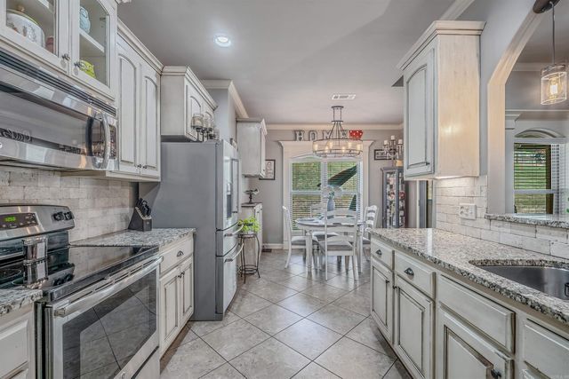 28 Morgan Valley Drive, Vilonia, AR 72173