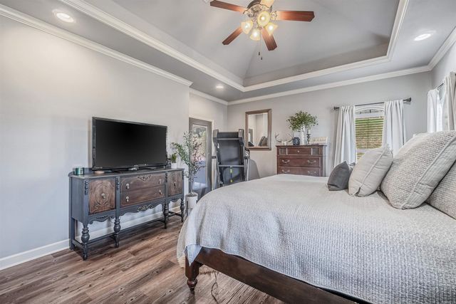 28 Morgan Valley Drive, Vilonia, AR 72173